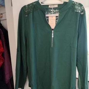 Women's plus size shirt, emerald green with half zip, size 2XL
